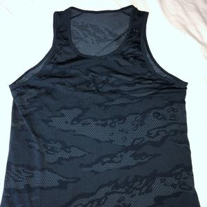 Men’s lululemon tank